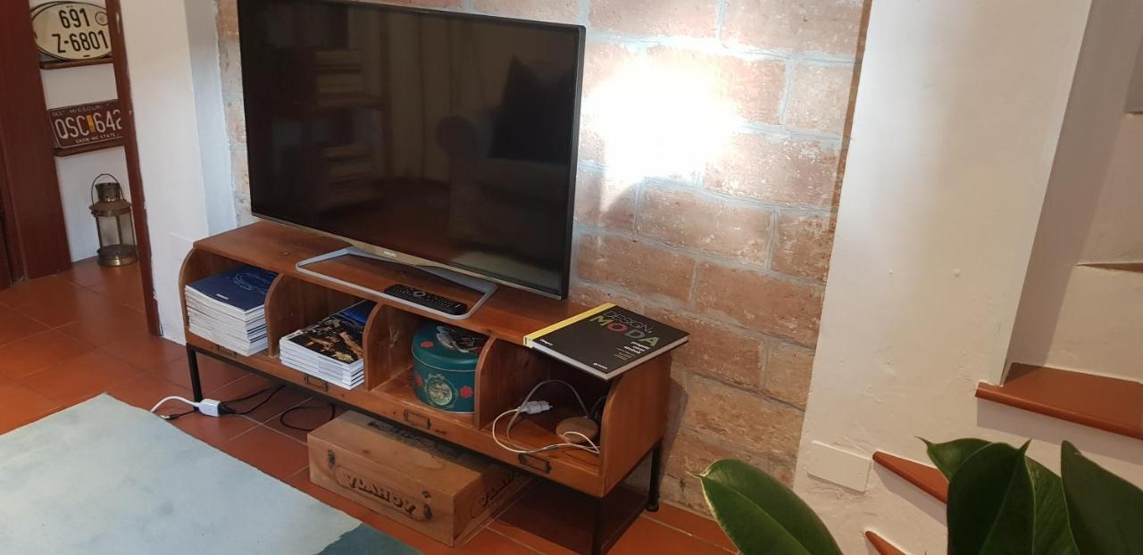 House On The Hills, 10 Minutes From City Center Bologna Luaran gambar